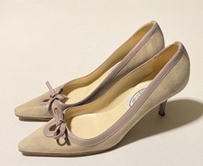 Emma Hope’s Bow Suede