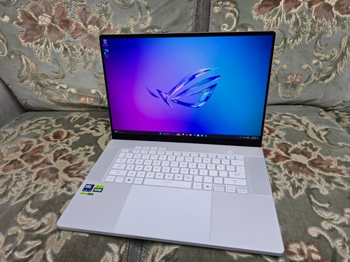 Asus rog zephyrus g16 ultra - g16, 9