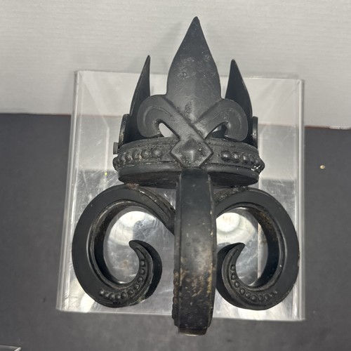 Vtg bronze metal - bronze,