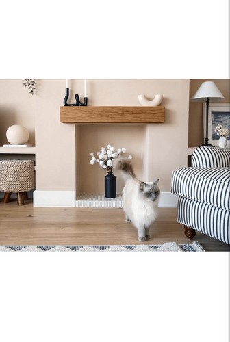 Traditional oak mantelpiece - oak,