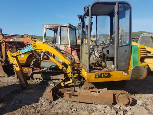 Jcb 802 mini digger excavator - jcb,