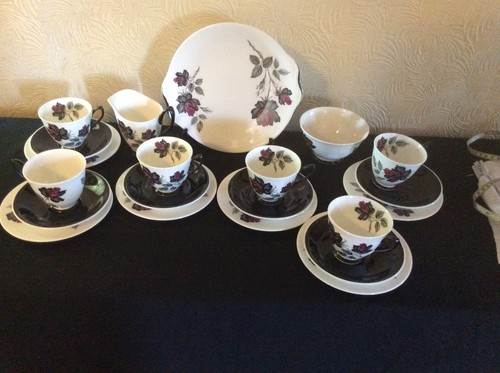 Royal albert masquerade 21 - ,