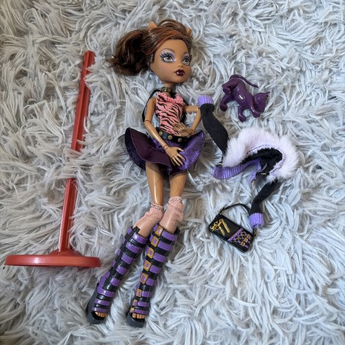 Monster high clawdeen wolf - monster,