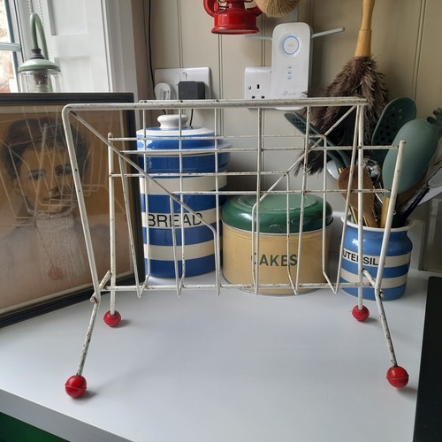 Vintage atomic wire metal - vintage,