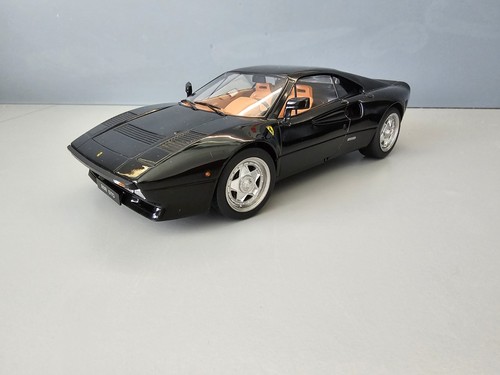 Scale ferrari 288 gto - 1:18, kk