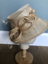 Ladies Cream/Straw Wide Brim