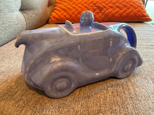Sadler blue racing car tea - racing, pot