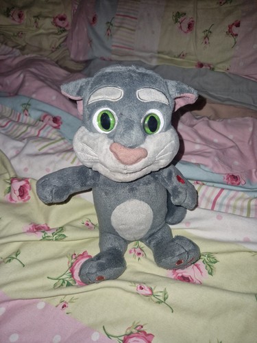 Talking tom 80802 with - 80802,