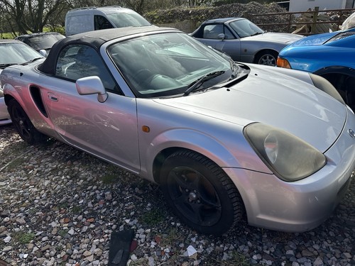Breaking toyota mr2 - breaking,