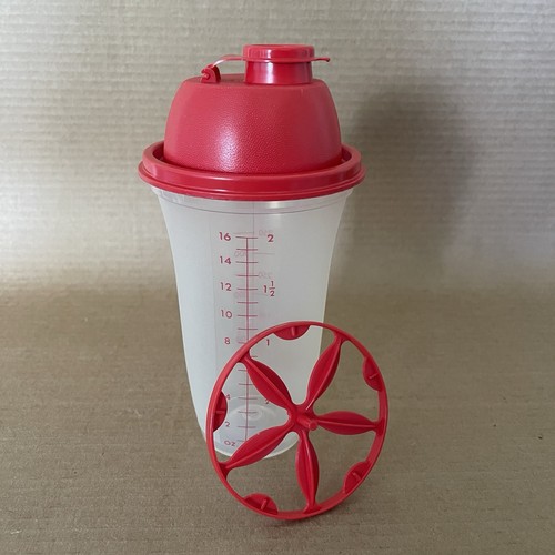 Tupperware quick shake mixer - quick,