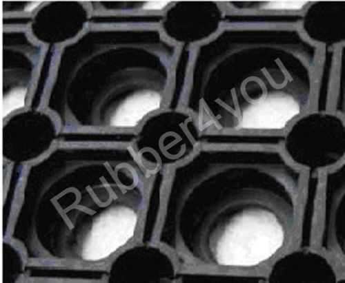 Gateway grass rubber mat - gateway,