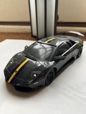 Lamborghini Aventador SV model Plastic Car Show Car Damaged Black And Yellow Gre