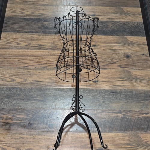Wire mannequin torso female - wire,