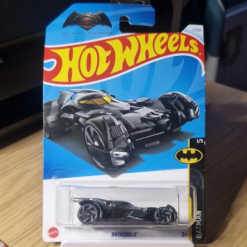 Hot wheels batman batmobile - wheels,