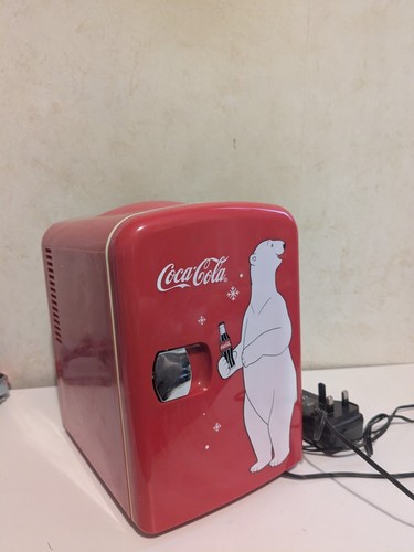 Coca cola can mini fridge - coca-cola,