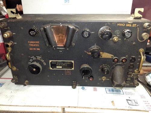 Military radio receiver - us,