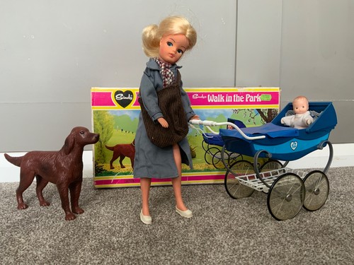 Sindy doll vintage - sindy,