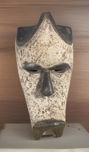 Authentic african art wood - african,