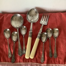 Silver Plated Antique EPNS Cutlery Family Crest Six Spoons Two Servers Fork 1921