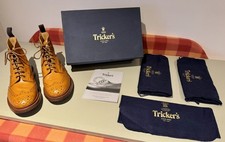 Trickers Stow Country Brogue Boot Acorn UK10.5 boxed. 