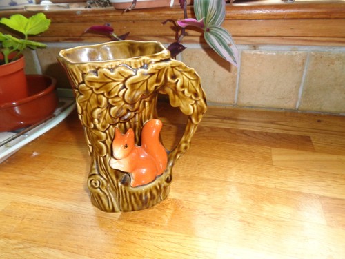 Vintage sylvac pottery - vintage, no