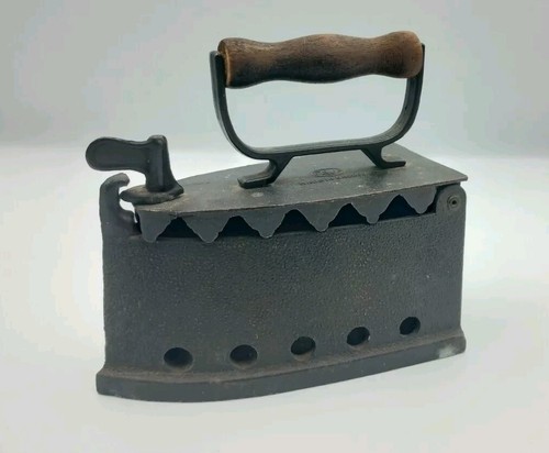 Vintage antique cast iron - cast,