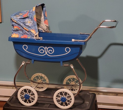 Vintage 1960s toy baby - 1960s,
