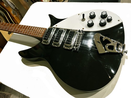 Rickenbacker 350 - rickenbacker,