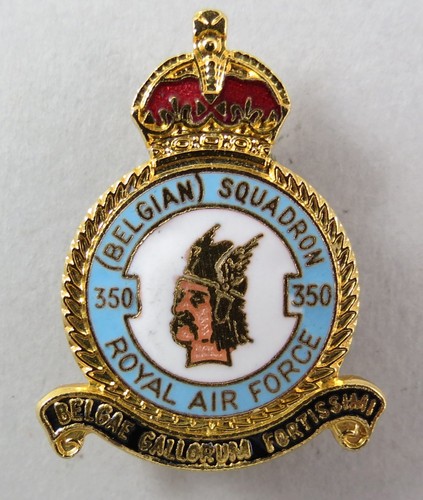 Enamel pin badge royal air - royal,