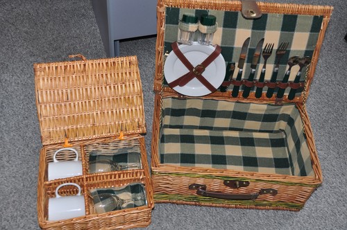 Vintage wicker picnic set - picnic, for