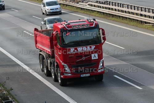 Truck photo volvo - truck,