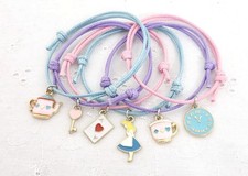 6 ALICE IN WONDERLAND