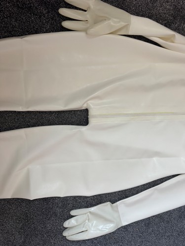 White 6 0 - white, 9”