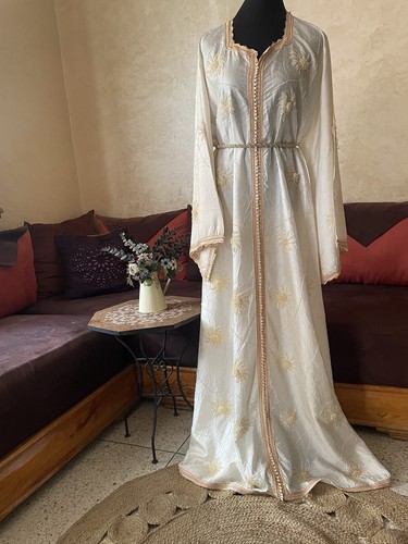 Ivory beaded moroccan - beaded, 06/26