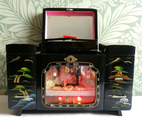 1950s oriental lacquered - 1950s,