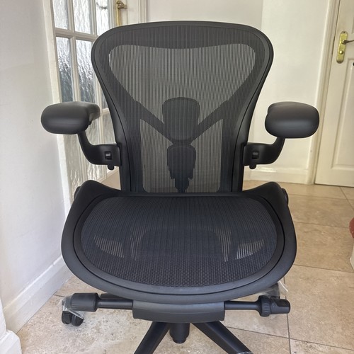 Herman miller aeron chair - herman,