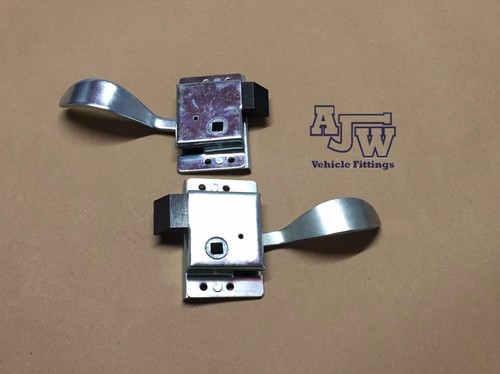 Pair door slam lock plant - slam, on