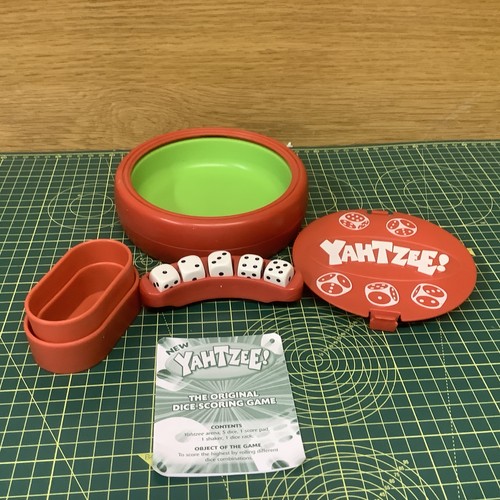 Yahtzee 2004 hasbro - yahtzee, dice