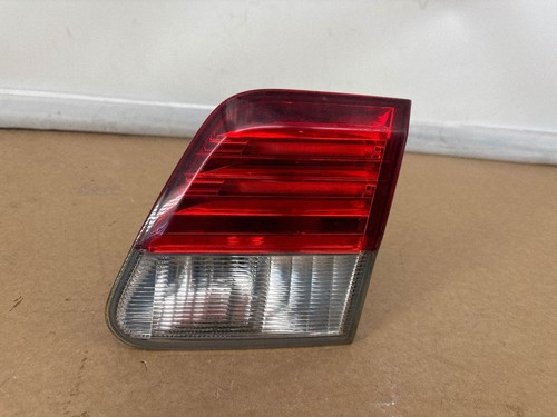 Toyota avensis t270 2011 right - toyota,