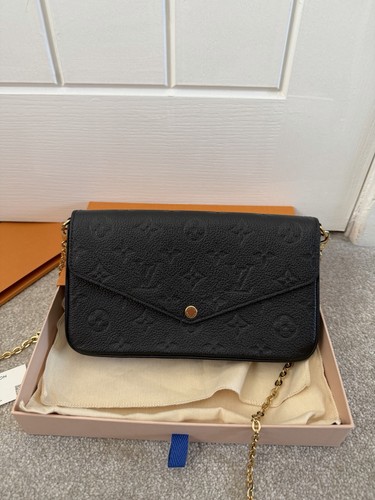 Louis vuitton monogram - louis,