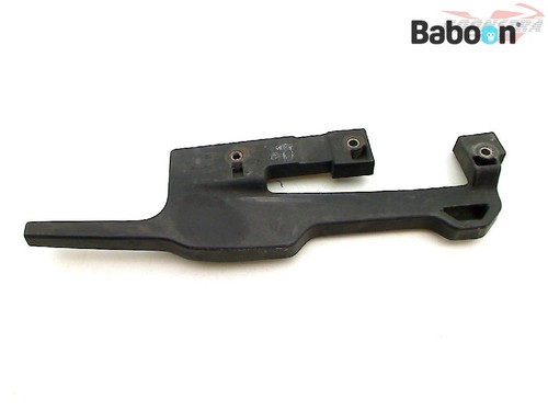 Case bracket carrier right - carrier,