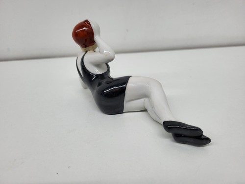 Figurine bathing beauty sexy - bathing,