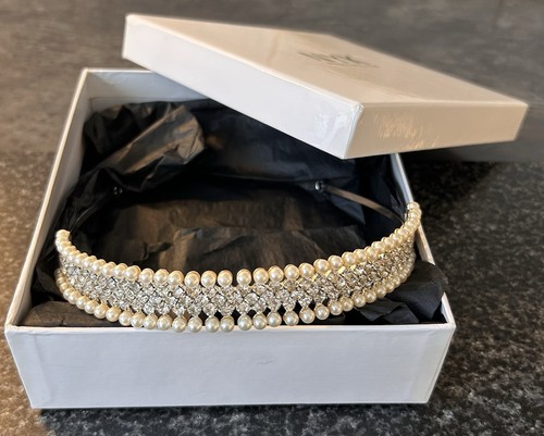 Wedding tiara with crystals - tiara,
