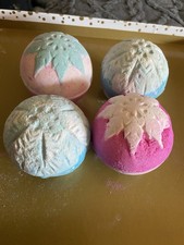Lush 4 Bath Bombs Snow Fairy
