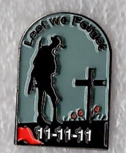 Soldier graveside pin - at,