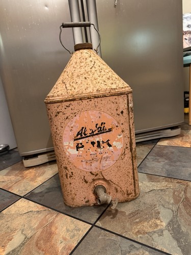 Old aladdin oil can tin - oil,
