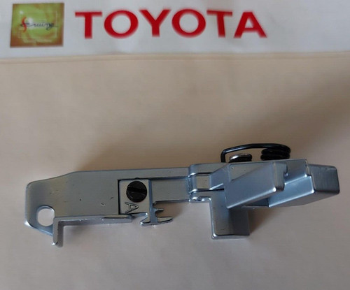 Toyota overlocker foot - a,