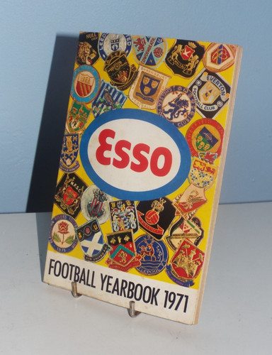 Esso football yearbook 1971 - yearbook,