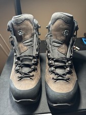 Lowa Camino Evo GTX Hiking Boots - Men's SIZE 9 Brown/Graphite