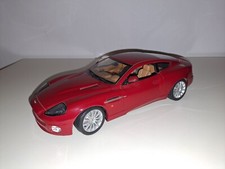 1/18 Burago Aston Martin V12 Vanquish